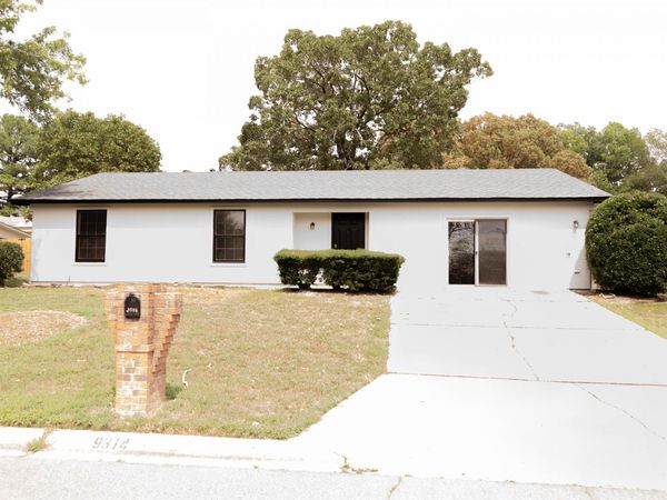 9314 Timber Valley Rd , Little Rock, AR 72204