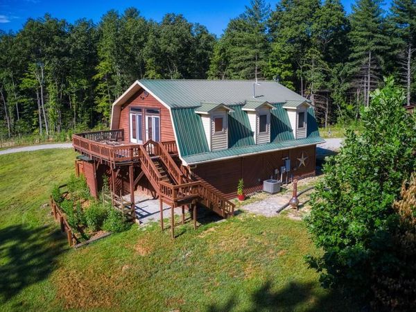 260 Indian Rock Tr, Jamestown, TN 38556