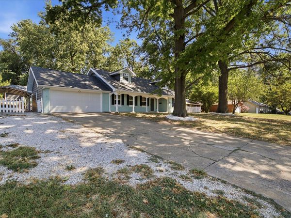 1015 W Downing Street , Springfield, MO 65807