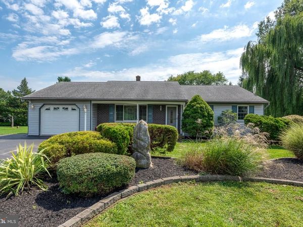 316 HILLTOP DRIVE , LEOLA, PA 17540