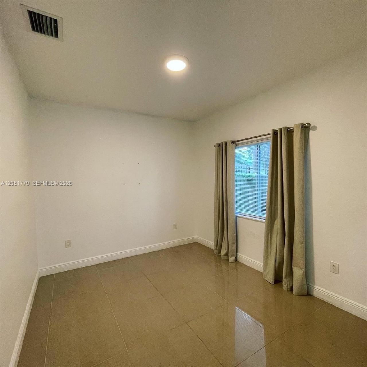 1531 NW 55th Ter , Unit 1531, Miami, FL 33142 Photo