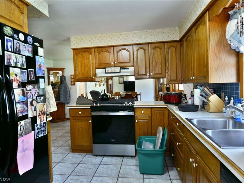 5160 Brunswick Drive, Vienna, OH 44473 Photo 16