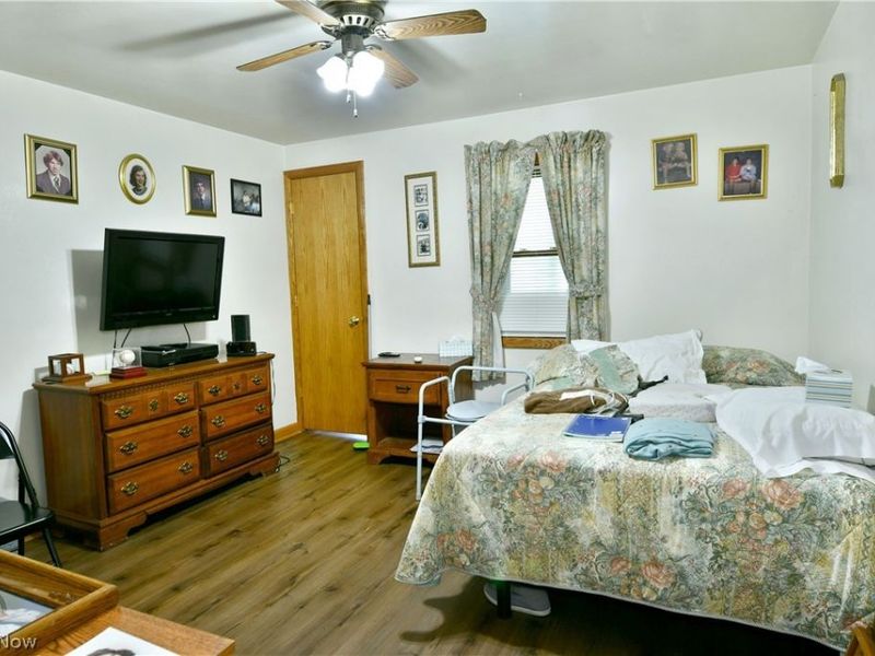 5160 Brunswick Drive, Vienna, OH 44473 Photo 18