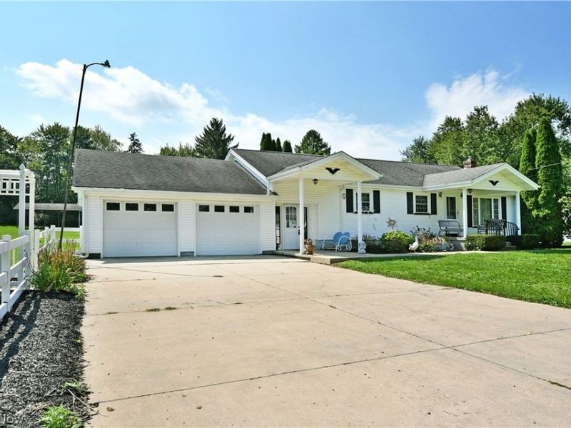 5160 Brunswick Drive, Vienna, OH 44473 Photo 3