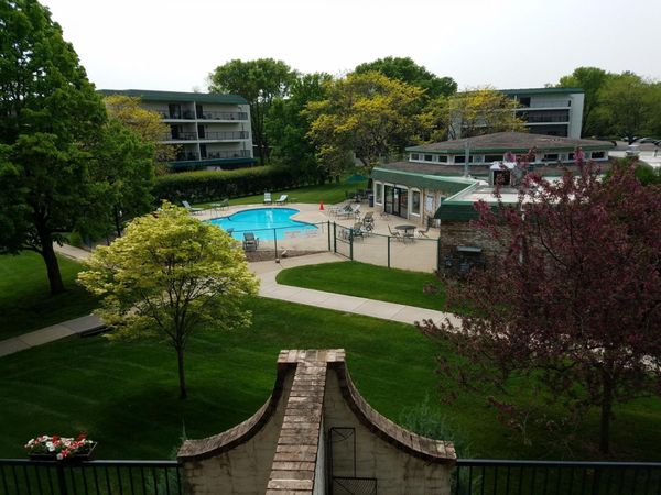 10401 Cedar Lake Road , Unit 301, Minnetonka, MN 55305