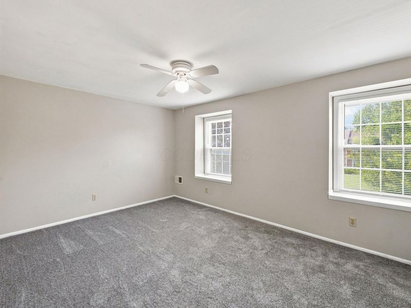 5538 Brackenridge Avenue, Unit L-10, Columbus, OH 43228 Photo 16