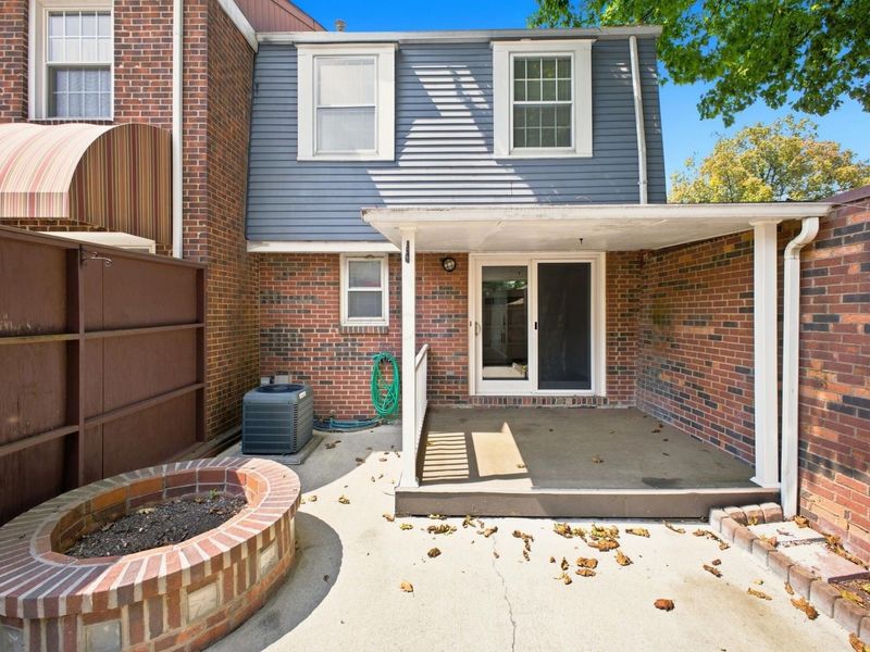 5538 Brackenridge Avenue, Unit L-10, Columbus, OH 43228 Photo 27