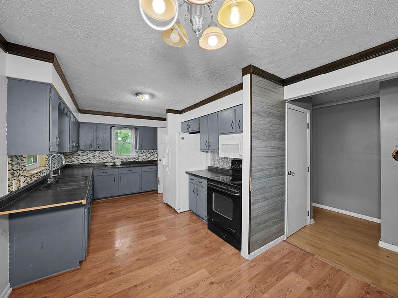 24601 Pole Ridge Road, South Bloomingville, OH 43152 Photo 14