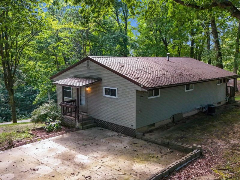 24601 Pole Ridge Road, South Bloomingville, OH 43152 Photo 38