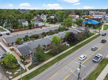 230 Plymouth Road , Plymouth, Mi 48170