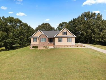 310 Rock Bowl Spring Drive, Kuttawa, KY 42055