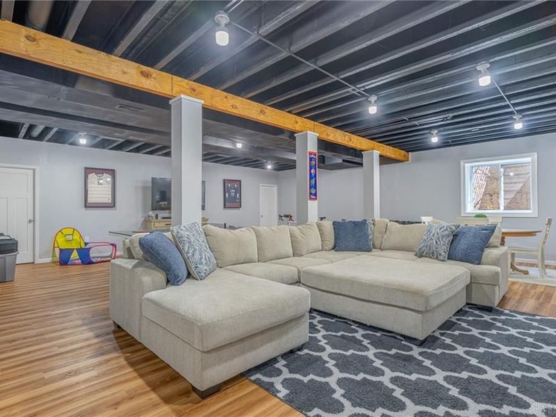 423 Hollywood Boulevard, Xenia, OH 45385 Photo 32