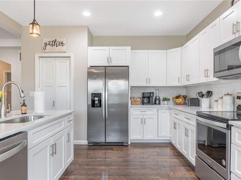 423 Hollywood Boulevard, Xenia, OH 45385 Photo 8