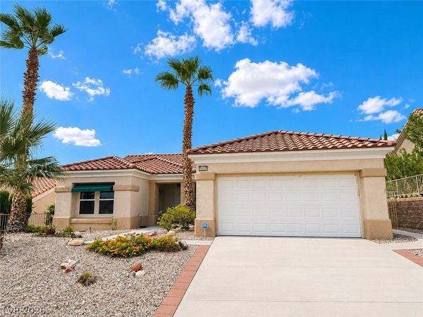 10721 Grand Cypress Avenue , Las Vegas, NV 89134