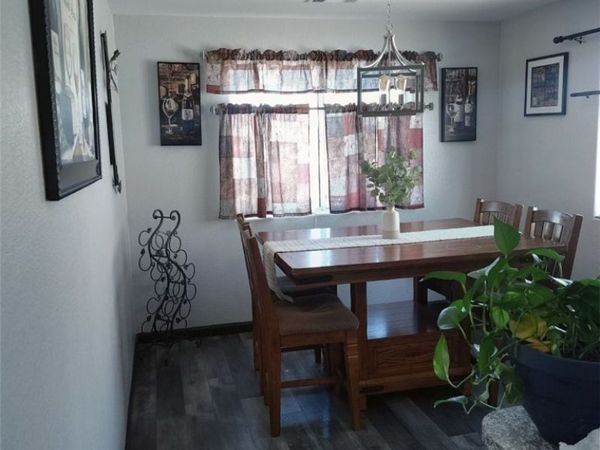 10323 W Turret Peak Avenue, Las Vegas, NV 89135