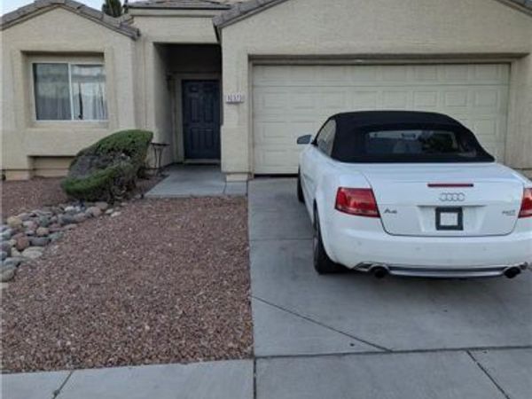10323 W Turret Peak Avenue, Las Vegas, NV 89135