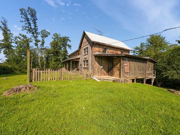 24657 Pole Ridge Road, South Bloomingville, OH 43152
