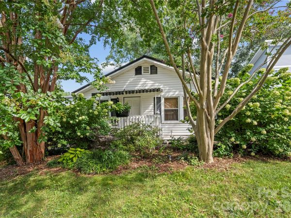 2 Bostic Place, Asheville, NC 28803
