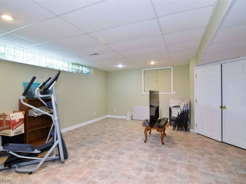 400 Old Reservoir, Berea, OH 44017 Photo 41