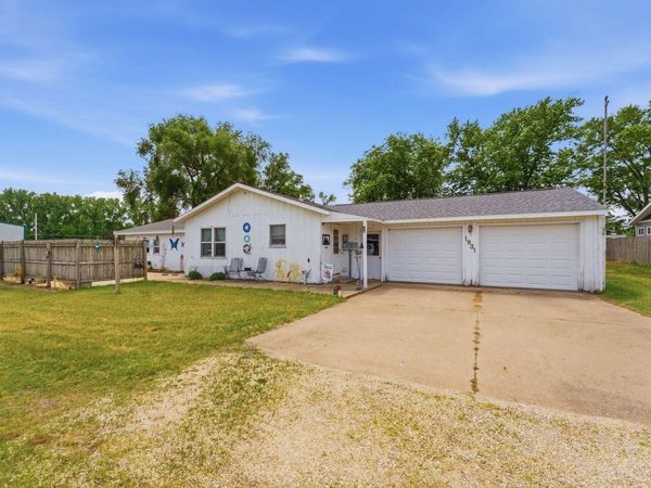 1931 4TH, Tipton, IA 52772