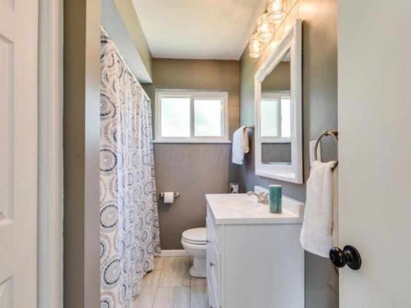 2194 Ridgecliff Road , Columbus, OH 43221 Photo 21