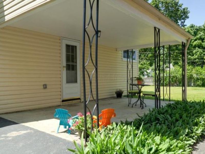 2194 Ridgecliff Road , Columbus, OH 43221 Photo 31