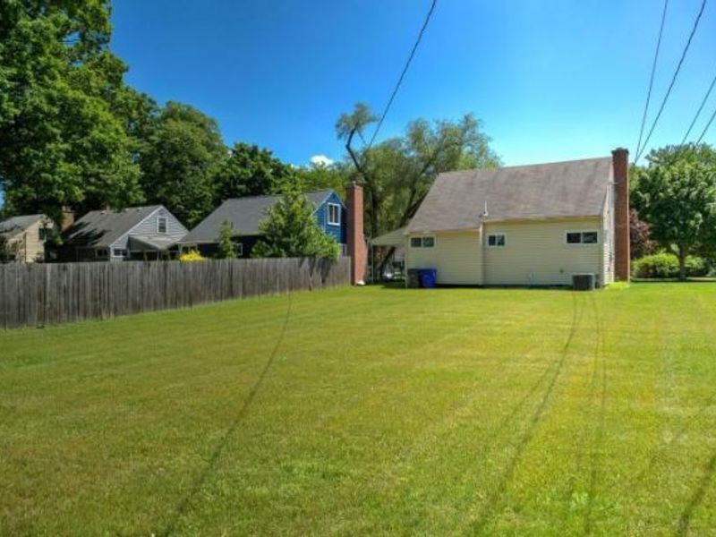 2194 Ridgecliff Road , Columbus, OH 43221 Photo 32
