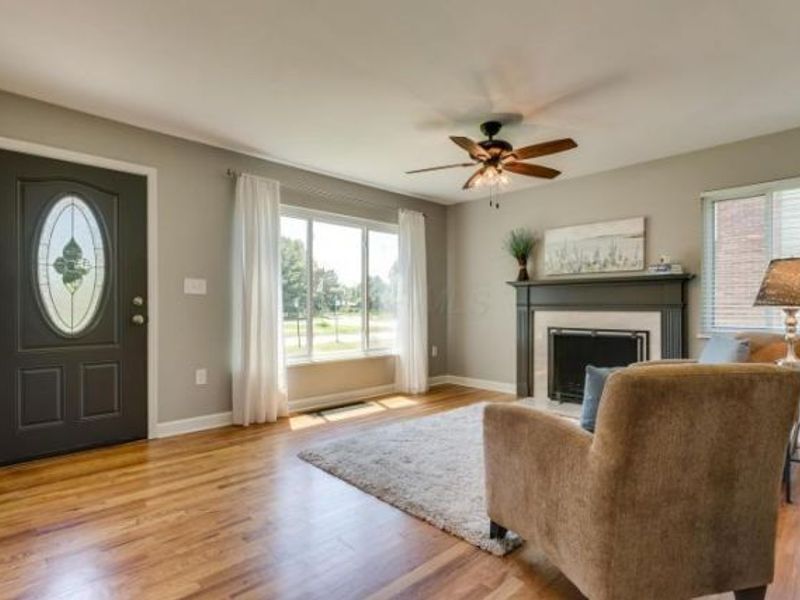 2194 Ridgecliff Road , Columbus, OH 43221 Photo 4