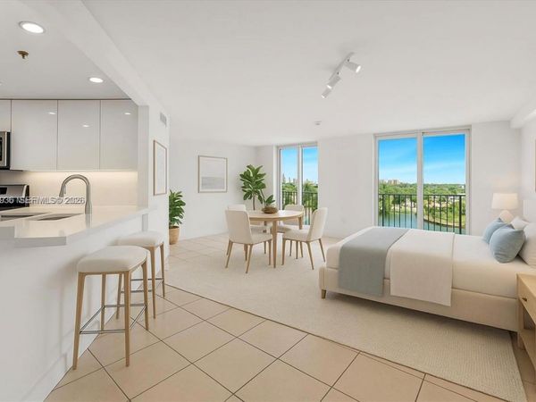 5880 Collins Ave, Unit 1004, Miami Beach, FL 33140