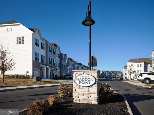 39 ORTIZ DRIVE , PENNSAUKEN, NJ 08110