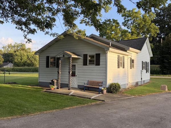 1638 2nd Street, Galien, MI 49113