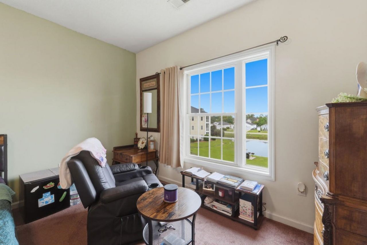 2070 Cross Gate Blvd  Photo 16