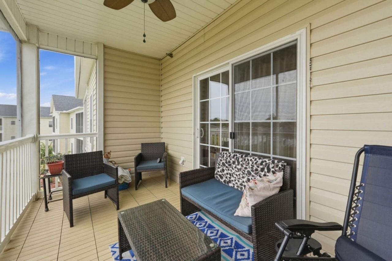 2070 Cross Gate Blvd  Photo 29