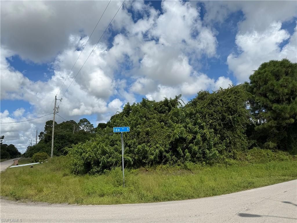 2902 46th St Sw, Lehigh Acres, FL 33976 Photo