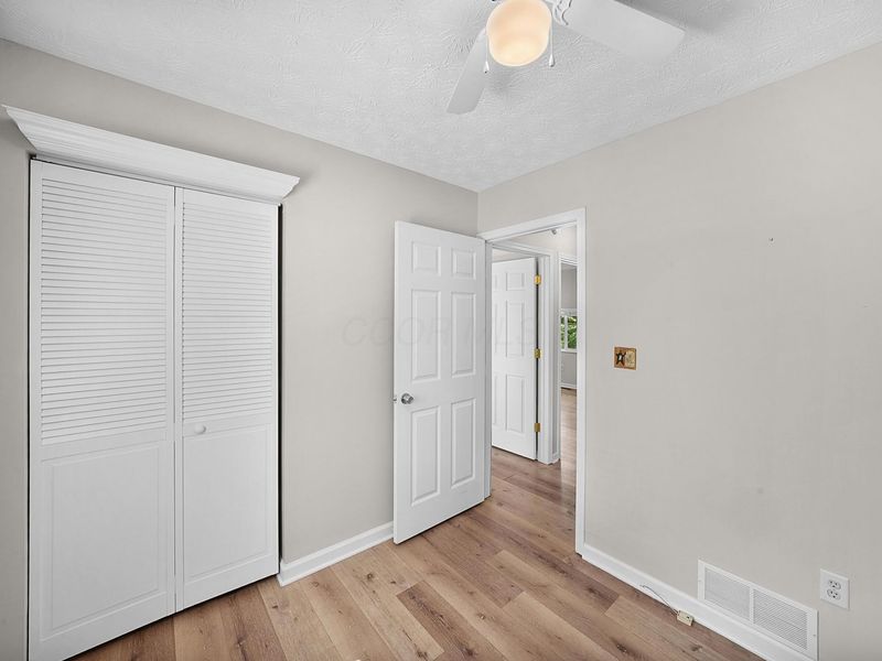 24661 Pole Ridge Road, South Bloomingville, OH 43152 Photo 11