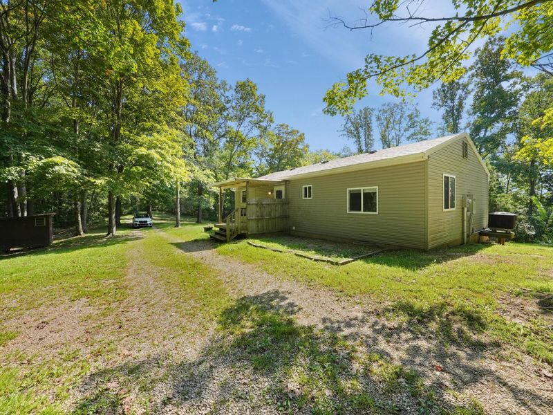 24661 Pole Ridge Road, South Bloomingville, OH 43152 Photo 21