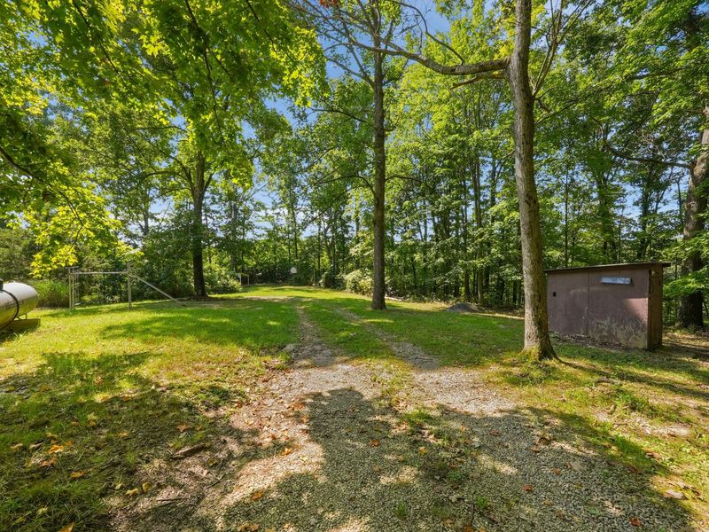 24661 Pole Ridge Road, South Bloomingville, OH 43152 Photo 23