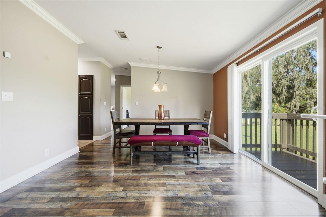204 E Keysville Road, Plant City, FL 33567 Photo