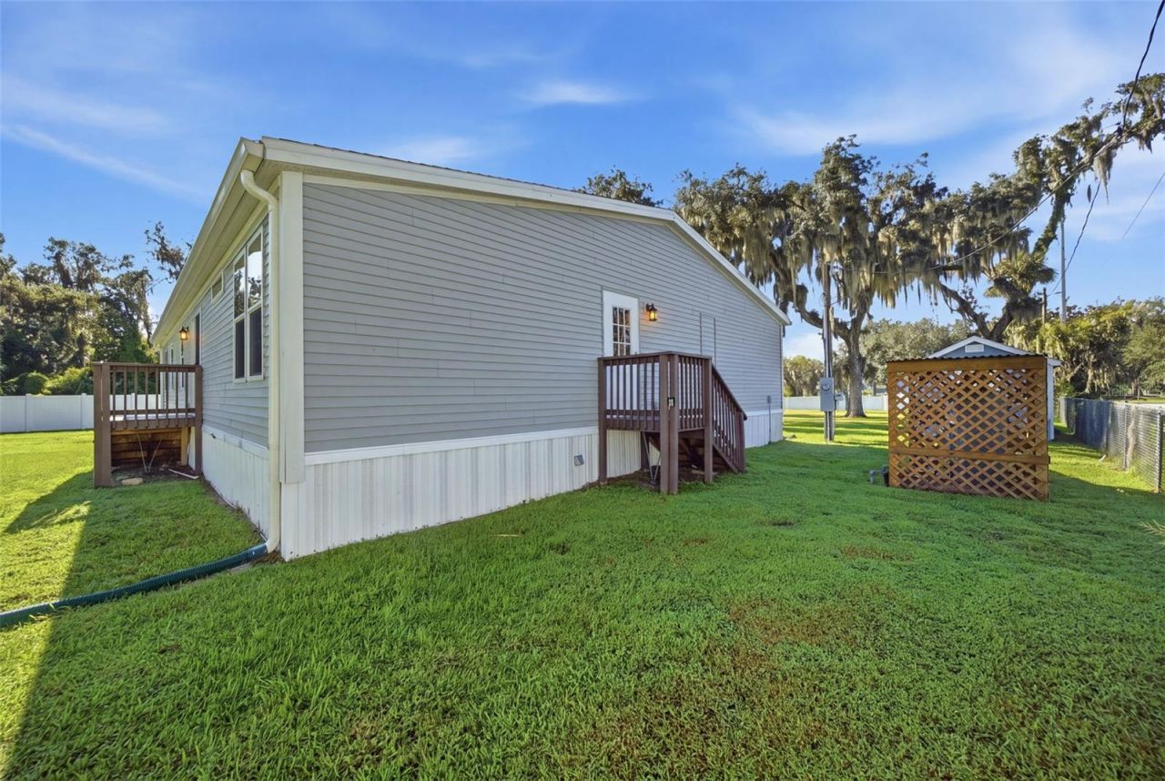 204 E Keysville Road, Plant City, FL 33567 Photo