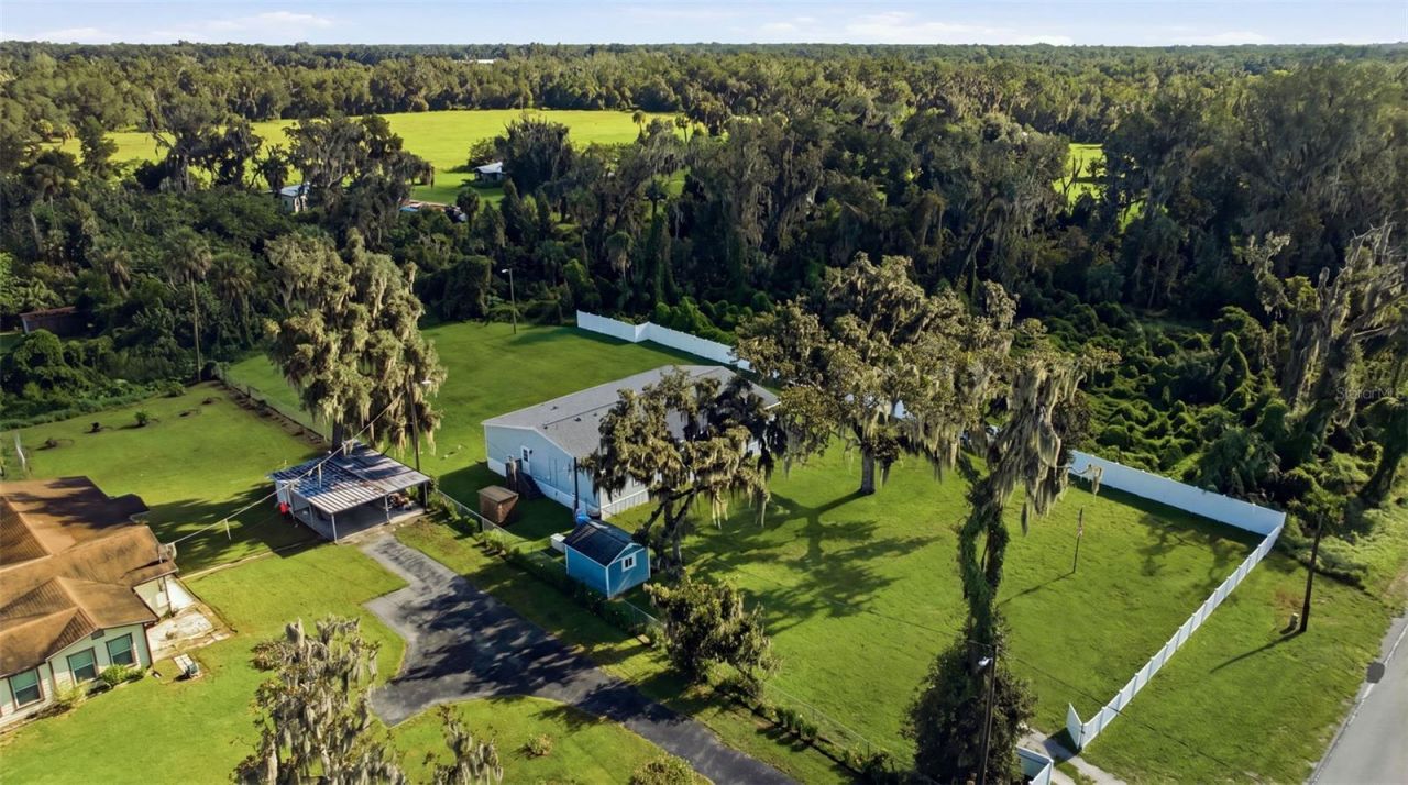 204 E Keysville Road, Plant City, FL 33567 Photo
