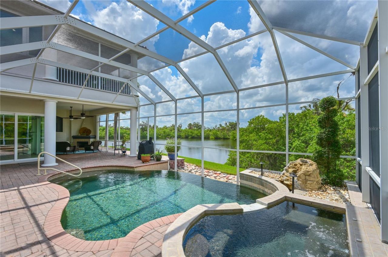 11515 Savannah Lakes Drive, Parrish, FL 34219 Photo