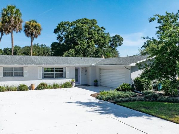 802 SANDWEDGE DRIVE , NEW SMYRNA BEACH, FL 32168