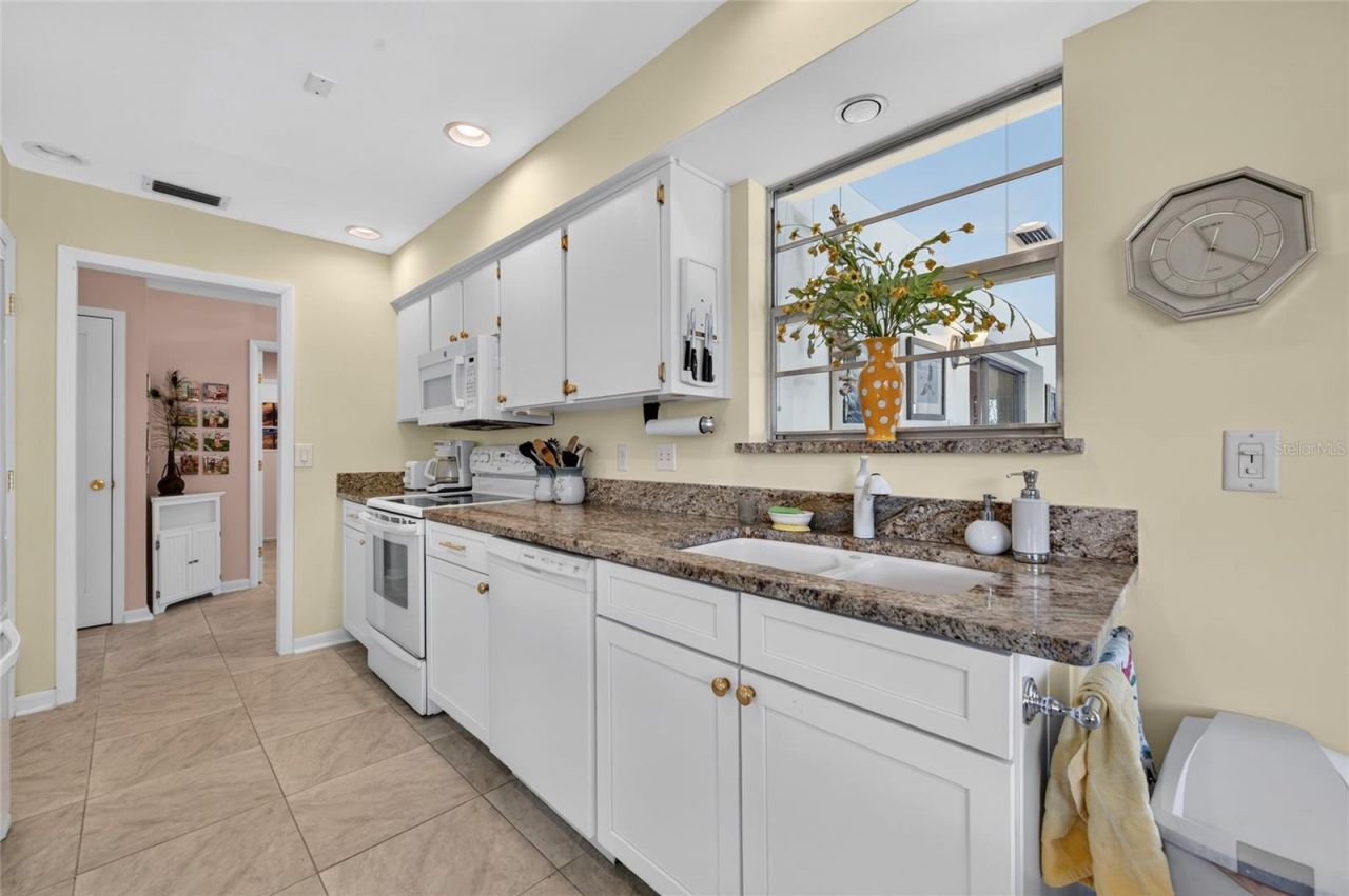 802 Sandwedge Drive , New Smyrna Beach, FL 32168 Photo