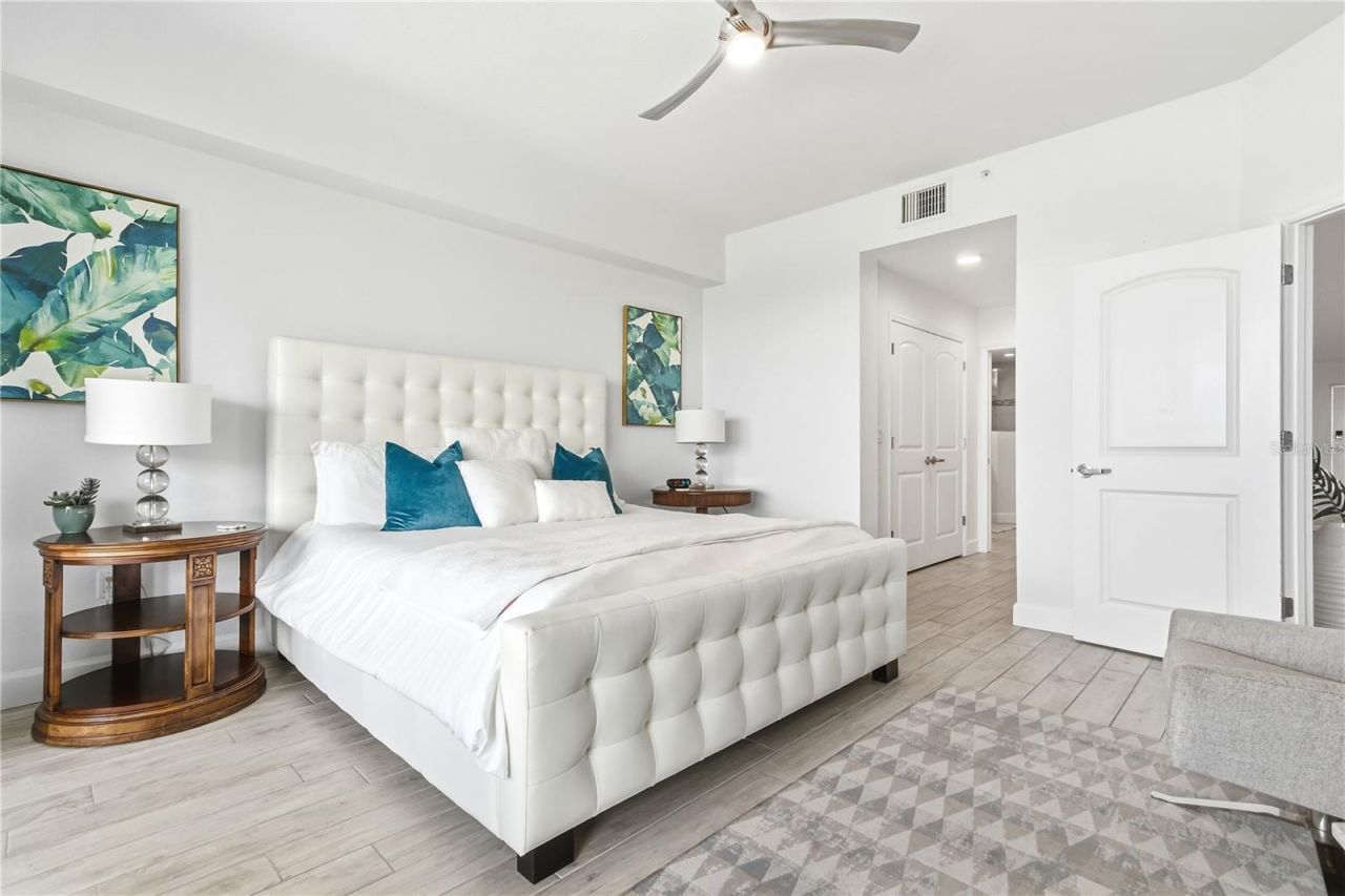 19519 Gulf Boulevard, Unit 403, Indian Shores, FL 33785 Photo