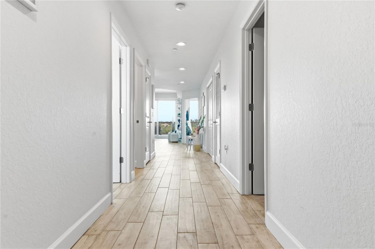 19519 Gulf Boulevard, Unit 403, Indian Shores, FL 33785 Photo