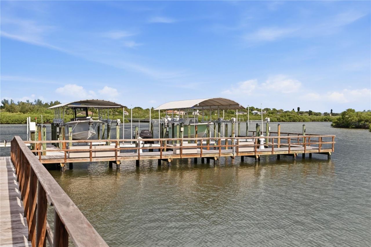 19519 Gulf Boulevard, Unit 403, Indian Shores, FL 33785 Photo