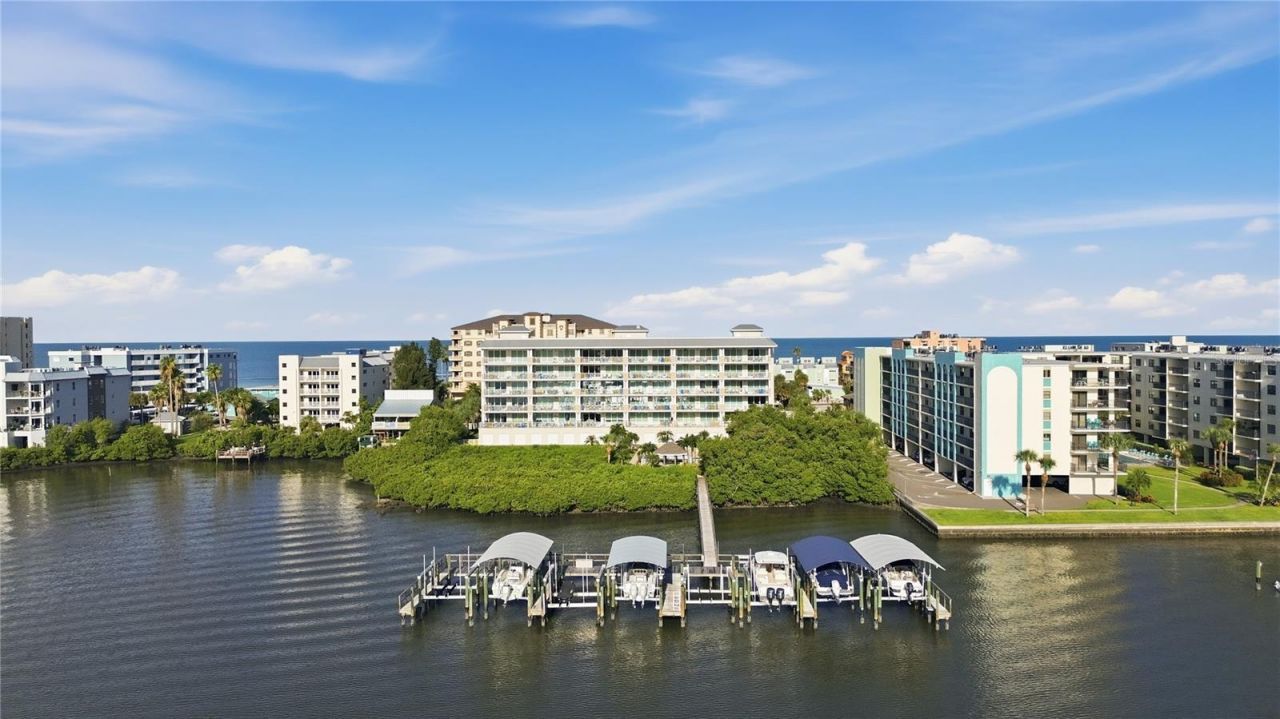 19519 Gulf Boulevard, Unit 403, Indian Shores, FL 33785 Photo