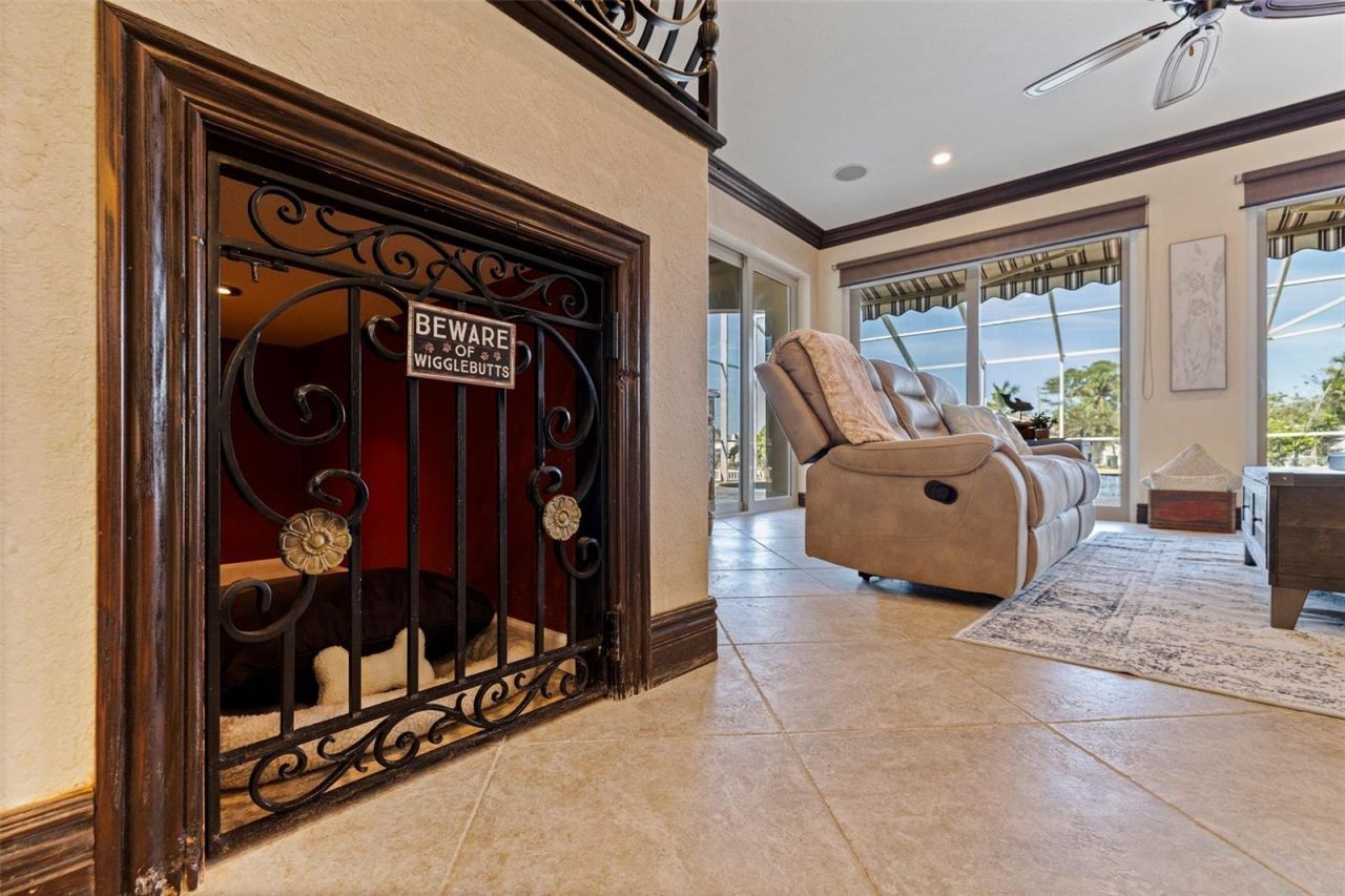 3931 Pompano Drive Se, Saint Petersburg, FL 33705 Photo