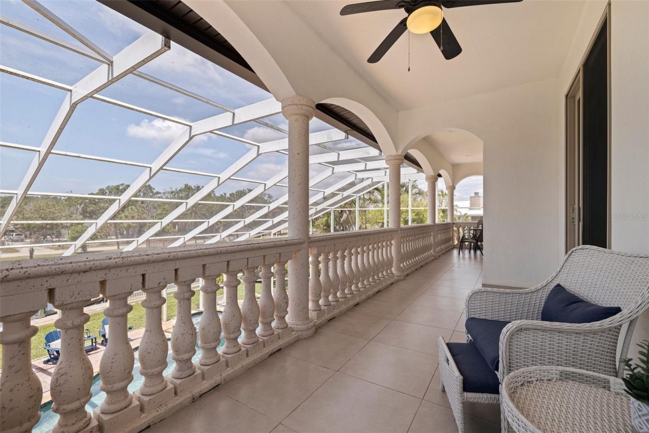 3931 Pompano Drive Se, Saint Petersburg, FL 33705 Photo
