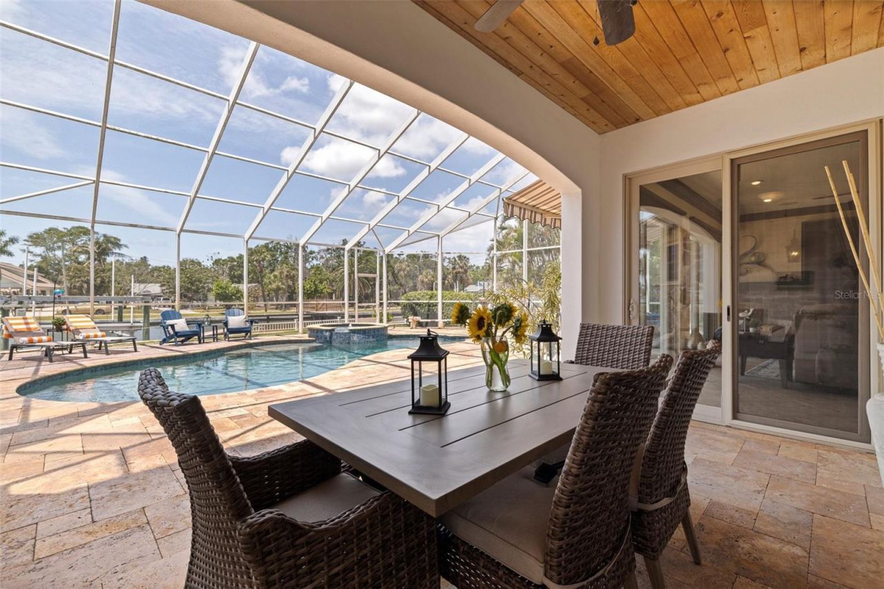3931 Pompano Drive Se, Saint Petersburg, FL 33705 Photo
